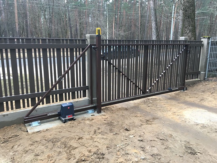 Motor cổng trượt 400 kg DEIMOS ULTRA BT A400 – Italy