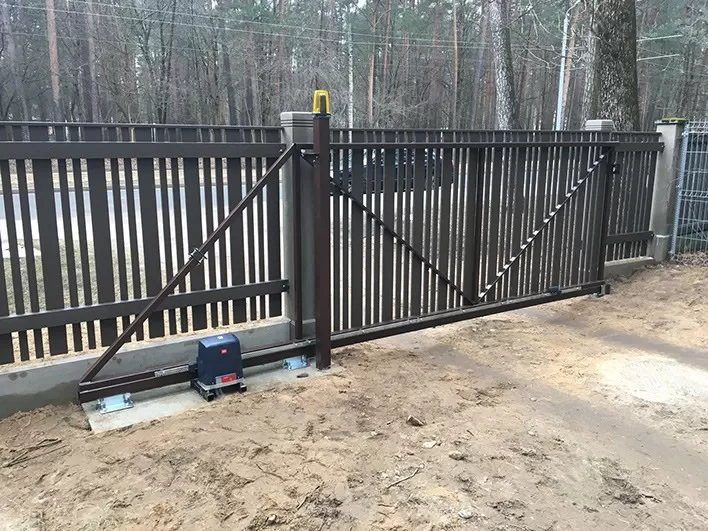 Motor cổng trượt 400 kg DEIMOS ULTRA BT A400 – Italy