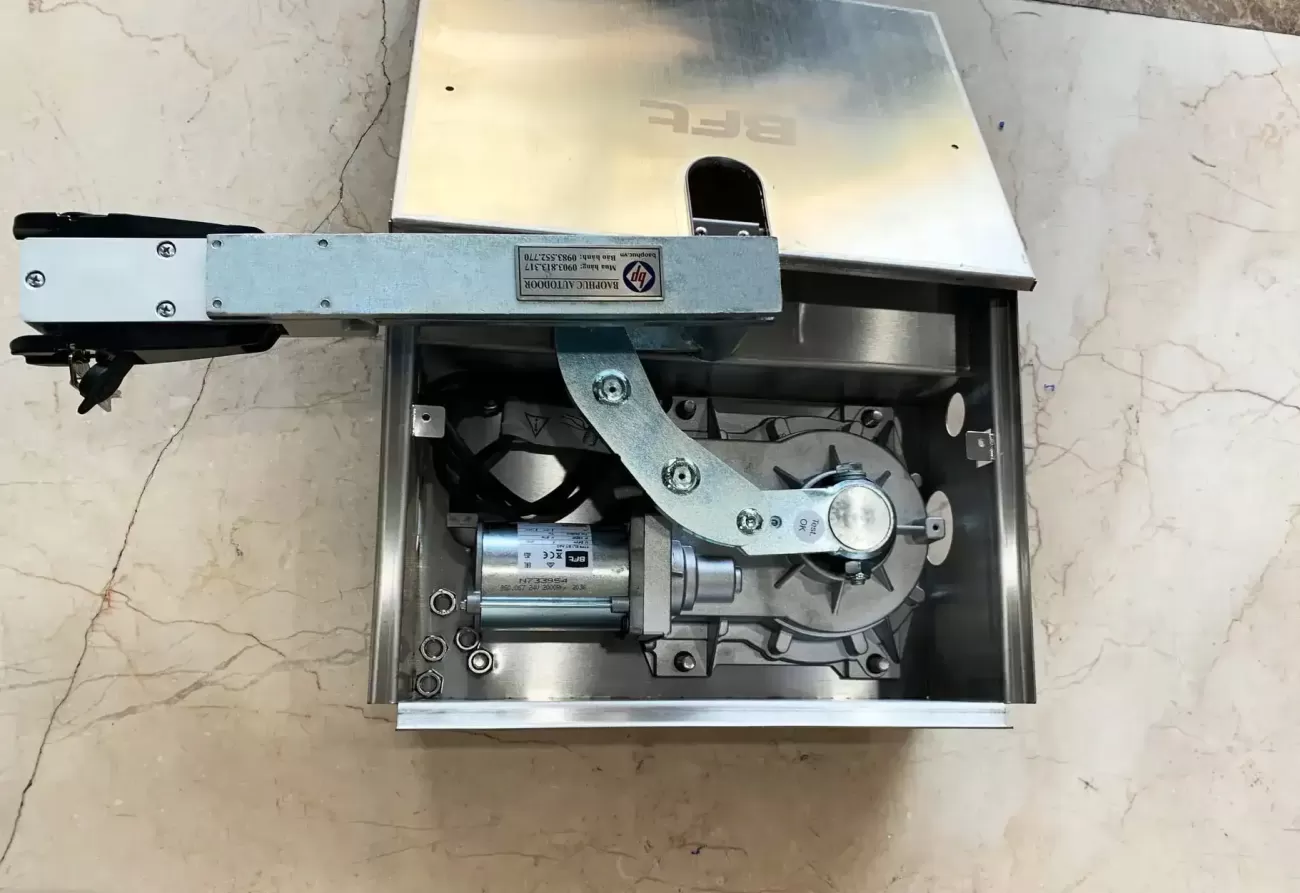 Motor cổng âm sàn BFT ELI BT A40